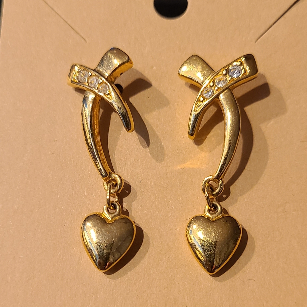 Avon Vintage Goldtone Heart Drop Earrings